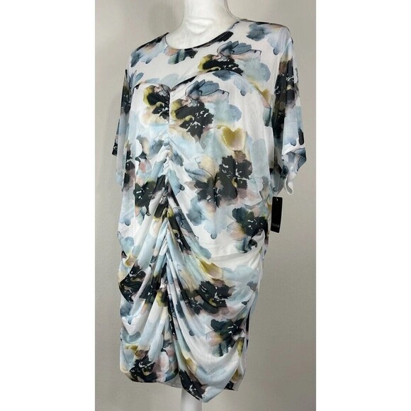 Torrid Stretch Mesh Crew Neck Ruched Top Floral Plus Size 4X (26) - Picture 8 of 13